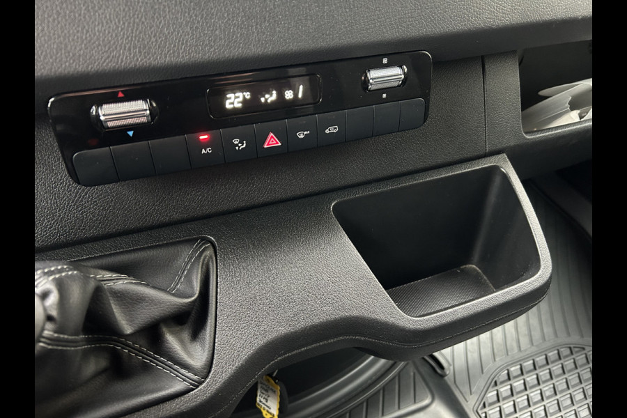 Mercedes-Benz Sprinter 317 CDI L2 H2 MBUX / 360 Camera / Geveerde stoel / Navigatie / Cruise control / Airco / 270 Graden achterdeuren