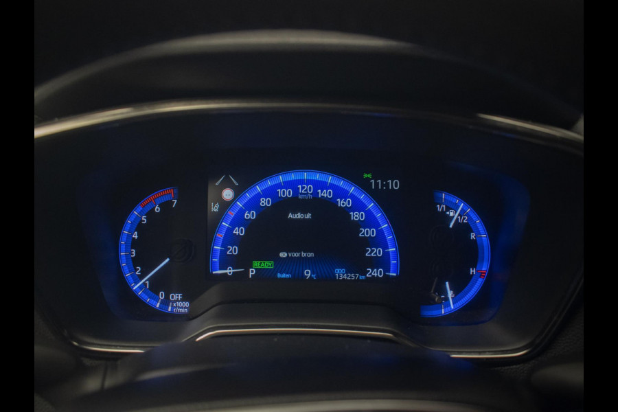 Toyota Corolla Touring Sports 1.8 Hybrid Business Plus Sport (NAVI,CLIMATE,CRUISE,CAMERA,LED,PDC,GETINT,SPORTSTOELEN,LM VELGEN)