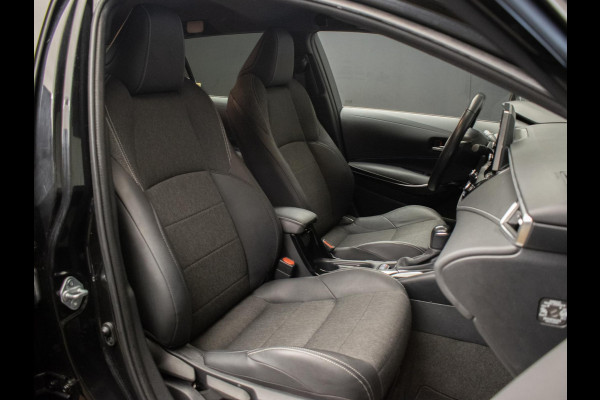 Toyota Corolla Touring Sports 1.8 Hybrid Business Plus Sport (NAVI,CLIMATE,CRUISE,CAMERA,LED,PDC,GETINT,SPORTSTOELEN,LM VELGEN)