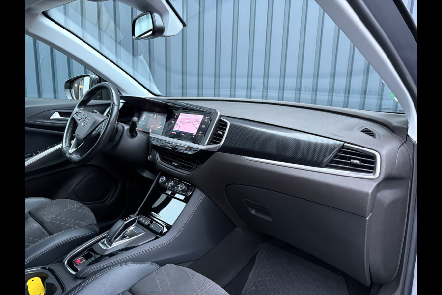 Opel Grandland 1.2 Turbo GS Line | Trekhaak afnb. | Matrix Led | Stoel & Stuur verw. | Prijs Rijklaar!!