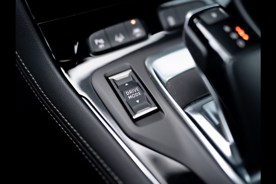 Opel Grandland 1.2 Turbo GS Line | Trekhaak afnb. | Matrix Led | Stoel & Stuur verw. | Prijs Rijklaar!!