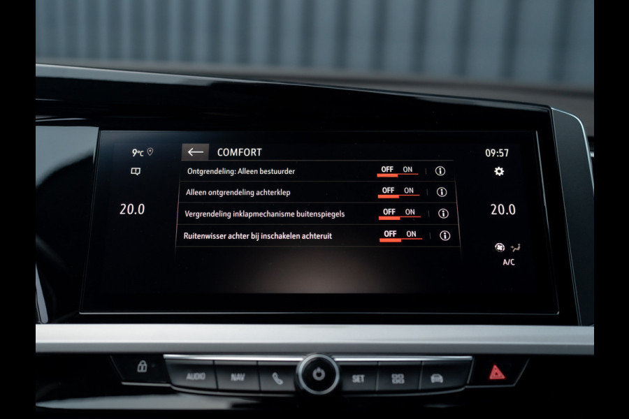 Opel Grandland 1.2 Turbo GS Line | Trekhaak afnb. | Matrix Led | Stoel & Stuur verw. | Prijs Rijklaar!!