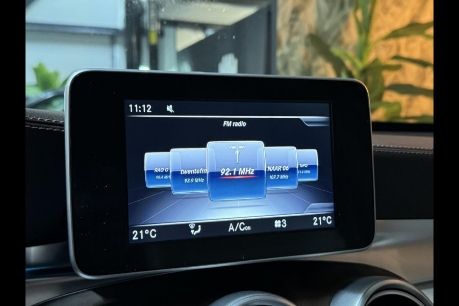 Mercedes-Benz GLC 250 4MATIC AMG Line Garantie Pano 360 Blindspot Elek Achterklep Leder StoelVW Cruise Clima Navi Rijklaar