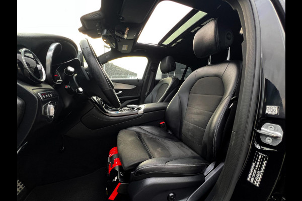 Mercedes-Benz GLC Coupé 250 4MATIC Business Solution AMG Carplay_stuurverw_Trekh