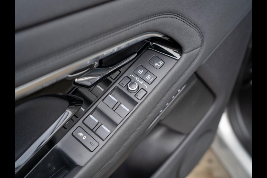 Land Rover Range Rover Evoque 1.5 P300e AWD R-Dynamic SE/ Pano / 360° Camera / Carplay / Memory