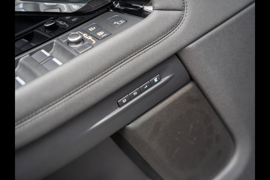 Land Rover Range Rover Evoque 1.5 P300e AWD R-Dynamic SE/ Pano / 360° Camera / Carplay / Memory