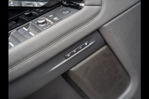 Land Rover Range Rover Evoque 1.5 P300e AWD R-Dynamic SE/ Pano / 360° Camera / Carplay / Memory