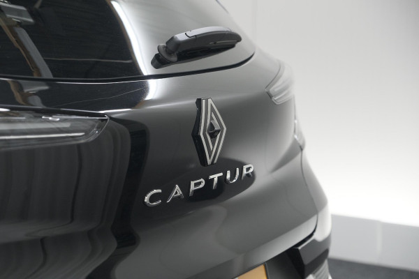 Renault Captur Mild Hybrid 160 EDC Techno | Pack Winter | Camera | Adaptieve Cruise Control | Apple Carplay