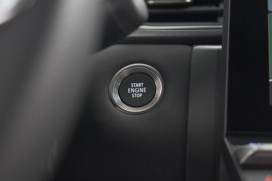 Renault Captur Mild Hybrid 160 EDC Techno | Pack Winter | Camera | Adaptieve Cruise Control | Apple Carplay