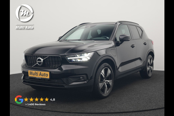 Volvo XC40 T4 Recharge R-Design Plug In Hybrid 211pk Dealer O.H. PHEV | Camera | Keyless | Lederen Sportstoelen Memory & Verwarmd | Apple Carplay | Stuur Verwarmd | Cruise Control | Navigatie | Virtual | DAB | 19"L.M |