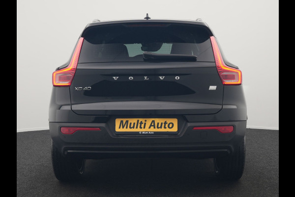 Volvo XC40 T4 Recharge R-Design Plug In Hybrid 211pk Dealer O.H. PHEV | Camera | Keyless | Lederen Sportstoelen Memory & Verwarmd | Apple Carplay | Stuur Verwarmd | Cruise Control | Navigatie | Virtual | DAB | 19"L.M |