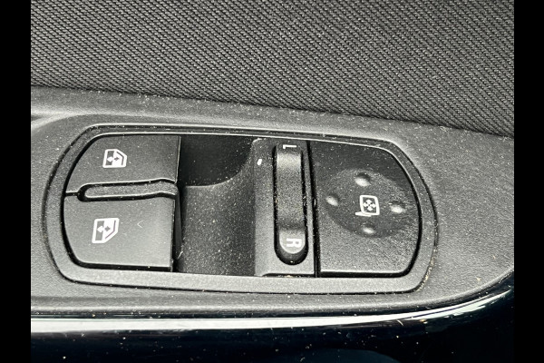 Opel Corsa 1.0 Turbo Online Edition 60.000 km NAP - APK T/M 12-2026!!