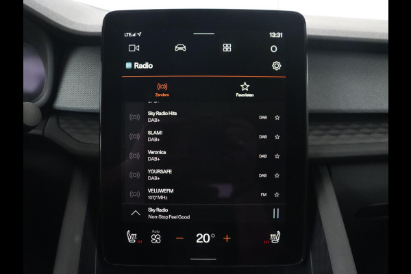 Polestar 2 Long Range Single Motor 78 kWh | Trekhaak | Stoelverwarming | Keyless | Full LED | Carplay | Navigatie | 19'' | Elektrische stoelen | Climate control | Parkeerhulp