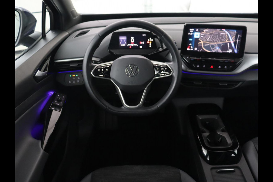 Volkswagen ID.4 Pro 77 kWh | Trekhaak | Stoelverwarming | Warmtepomp | Sfeerverlichting | Stuurverwarming | Carplay | Adaptive cruise | Keyless | Camera | Navigatie | Full LED