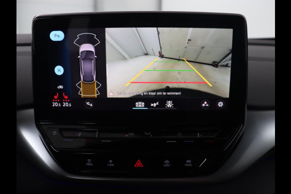 Volkswagen ID.4 Pro 77 kWh | Trekhaak | Stoelverwarming | Warmtepomp | Sfeerverlichting | Stuurverwarming | Carplay | Adaptive cruise | Keyless | Camera | Navigatie | Full LED