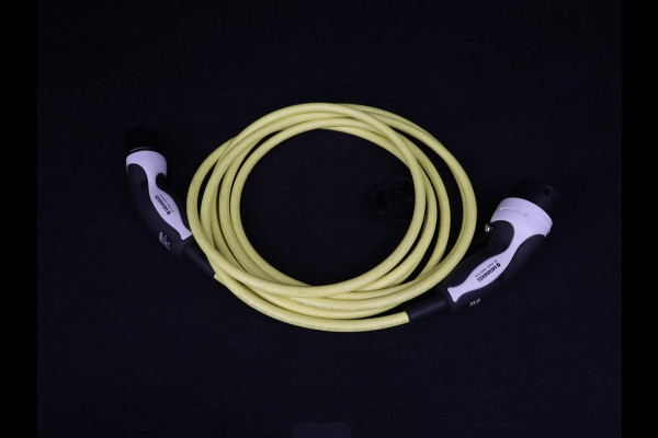 Volkswagen ID.4 Pro 77 kWh | Trekhaak | Stoelverwarming | Warmtepomp | Sfeerverlichting | Stuurverwarming | Carplay | Adaptive cruise | Keyless | Camera | Navigatie | Full LED