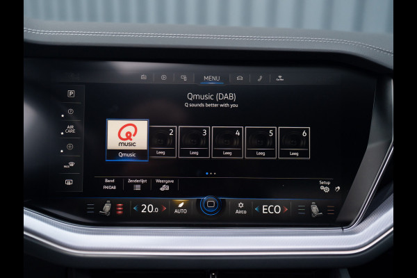 Volkswagen Touareg 3.0 TSi 4MOTION R | Luchtvering | Panodak | Trekhaak | Stoelkoeling | 360 Camera | Black Style | Prijs Rijklaar!!