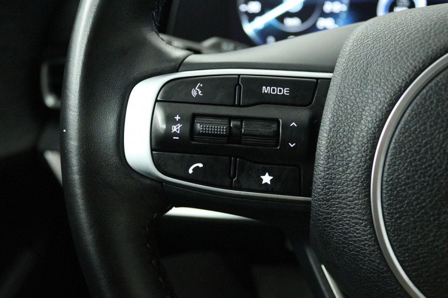 Kia Sportage 1.6 T-GDi MHEV DynamicLine (DIGITALE COCKPIT, LANE-ASSIST, ACHTERUITRIJCAMERA, PARKEERSENSOREN, NAVIGATIE)