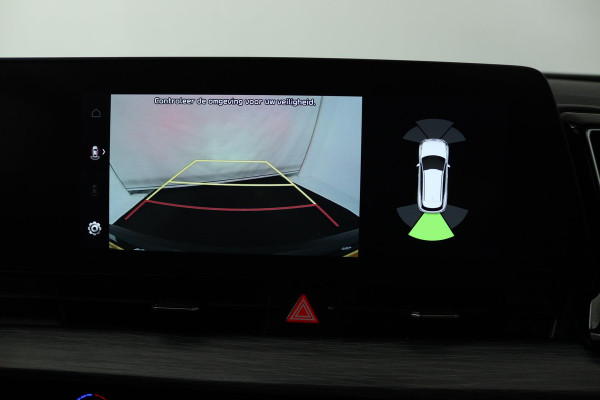 Kia Sportage 1.6 T-GDi MHEV DynamicLine (DIGITALE COCKPIT, LANE-ASSIST, ACHTERUITRIJCAMERA, PARKEERSENSOREN, NAVIGATIE)