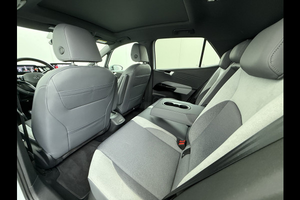 Volkswagen ID.3 First Max 58kWh SOH 93% Ergo-Active Stoelen Panoramadak Adap.Cruise Navi Ecc Apple Carplay Android Auto Camera Pdc Stuur+Stoelve Lmv Privacy Glas Keyless Advanced Led-a-licht dynamisch Matrix led Bluetooth Rijstrooksensor Wifi Origineel Nederlandse Auto