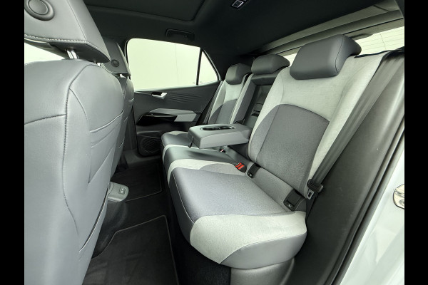Volkswagen ID.3 First Max 58kWh SOH 93% Ergo-Active Stoelen Panoramadak Adap.Cruise Navi Ecc Apple Carplay Android Auto Camera Pdc Stuur+Stoelve Lmv Privacy Glas Keyless Advanced Led-a-licht dynamisch Matrix led Bluetooth Rijstrooksensor Wifi Origineel Nederlandse Auto