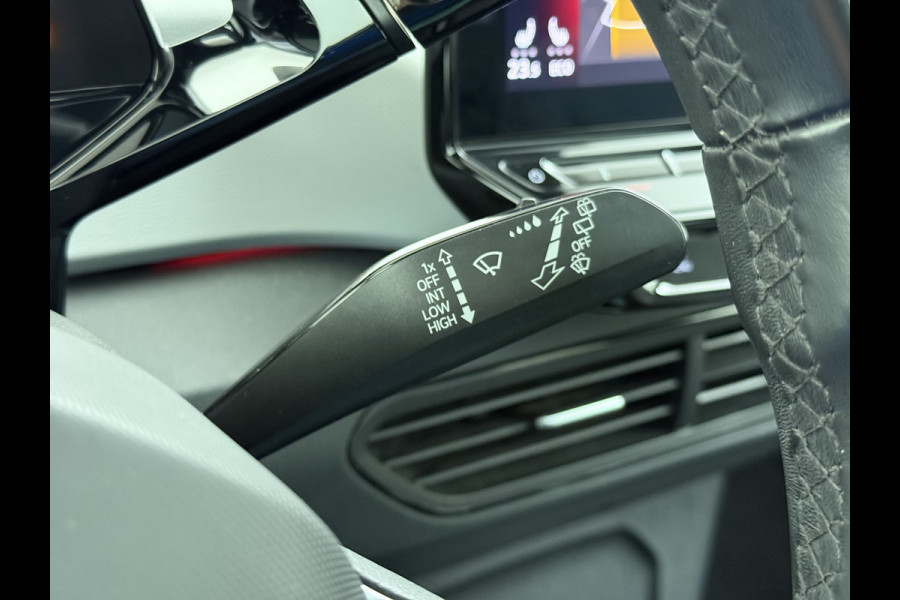 Volkswagen ID.3 First Max 58kWh SOH 93% Ergo-Active Stoelen Panoramadak Adap.Cruise Navi Ecc Apple Carplay Android Auto Camera Pdc Stuur+Stoelve Lmv Privacy Glas Keyless Advanced Led-a-licht dynamisch Matrix led Bluetooth Rijstrooksensor Wifi Origineel Nederlandse Auto