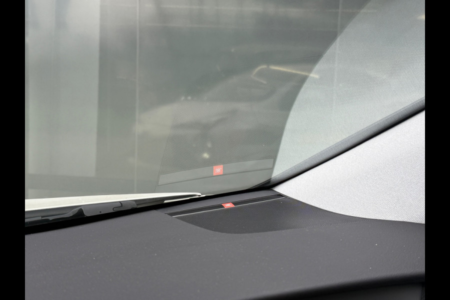 Toyota Prius 1.8 Hybride Executive Full Leder|JBL|Adap Cruise