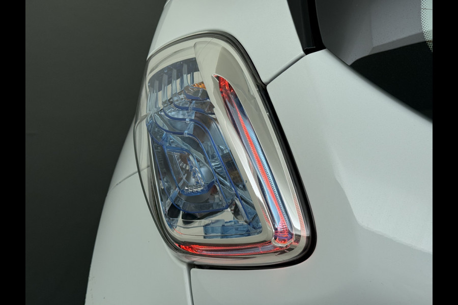 Renault ZOE R90 Life 41kWh SOH 92% (Eigen Accu) Ecc Navi Apple Carplay Android Auto Cruise Control Pdc Regen-Lichtsensor Hands-free access Bluetooth Led Pack City Pack Comfort Origineel Nederlandse Auto 1e Eigenaar geen dure huuraccu!