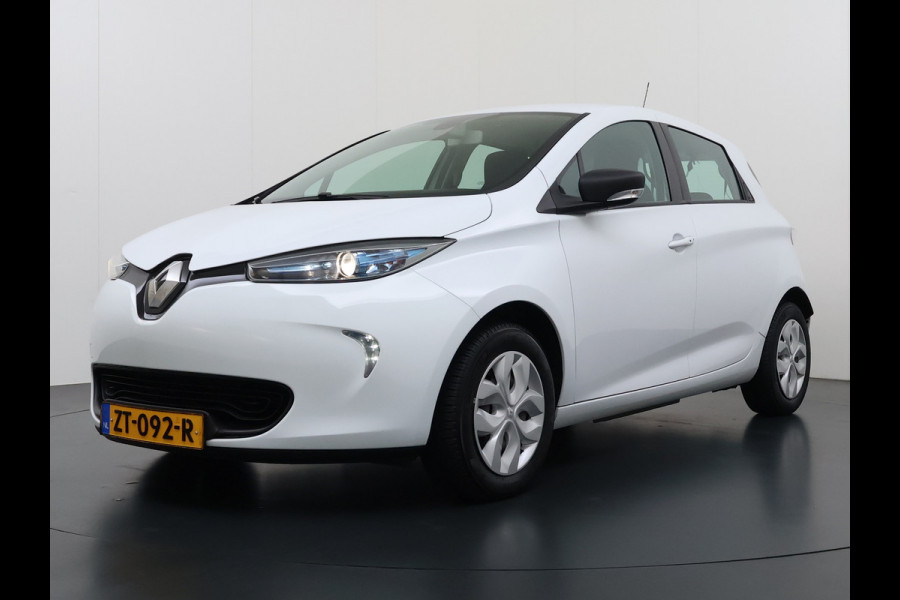 Renault ZOE R90 Life 41kWh SOH 92% (Eigen Accu) Ecc Navi Apple Carplay Android Auto Cruise Control Pdc Regen-Lichtsensor Hands-free access Bluetooth Led Pack City Pack Comfort Origineel Nederlandse Auto 1e Eigenaar geen dure huuraccu!