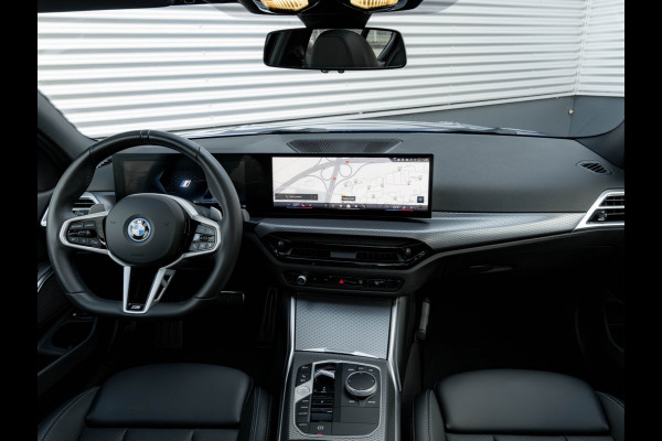 BMW 3-serie 330e M-Sport - LCI 2 - Dak - Trekhaak - Comfort Access - Comfort Pack