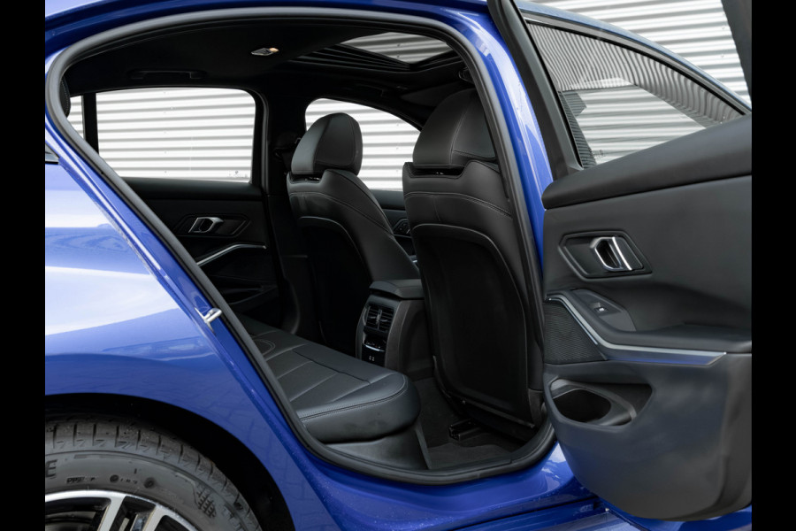 BMW 3-serie 330e M-Sport - LCI 2 - Dak - Trekhaak - Comfort Access - Comfort Pack