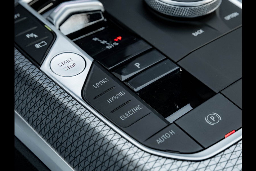 BMW 3-serie 330e M-Sport - LCI 2 - Dak - Trekhaak - Comfort Access - Comfort Pack