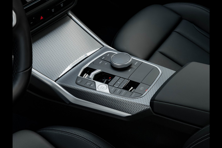 BMW 3-serie 330e M-Sport - LCI 2 - Dak - Trekhaak - Comfort Access - Comfort Pack