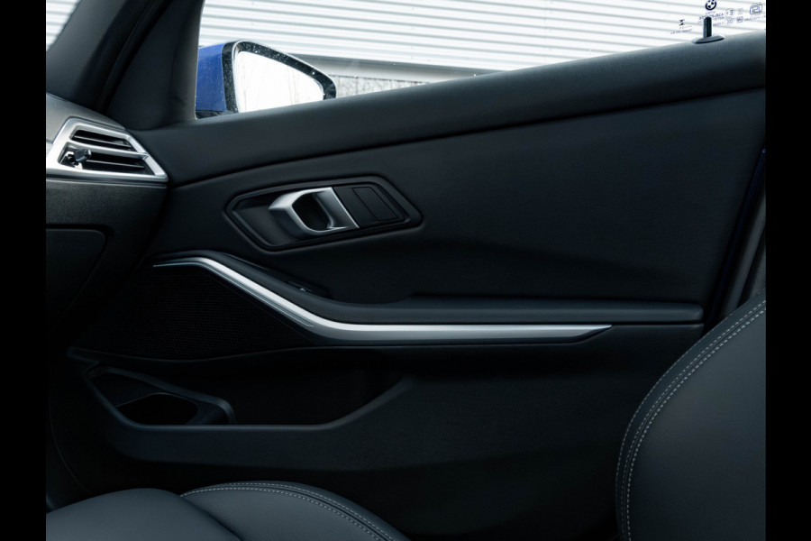 BMW 3-serie 330e M-Sport - LCI 2 - Dak - Trekhaak - Comfort Access - Comfort Pack