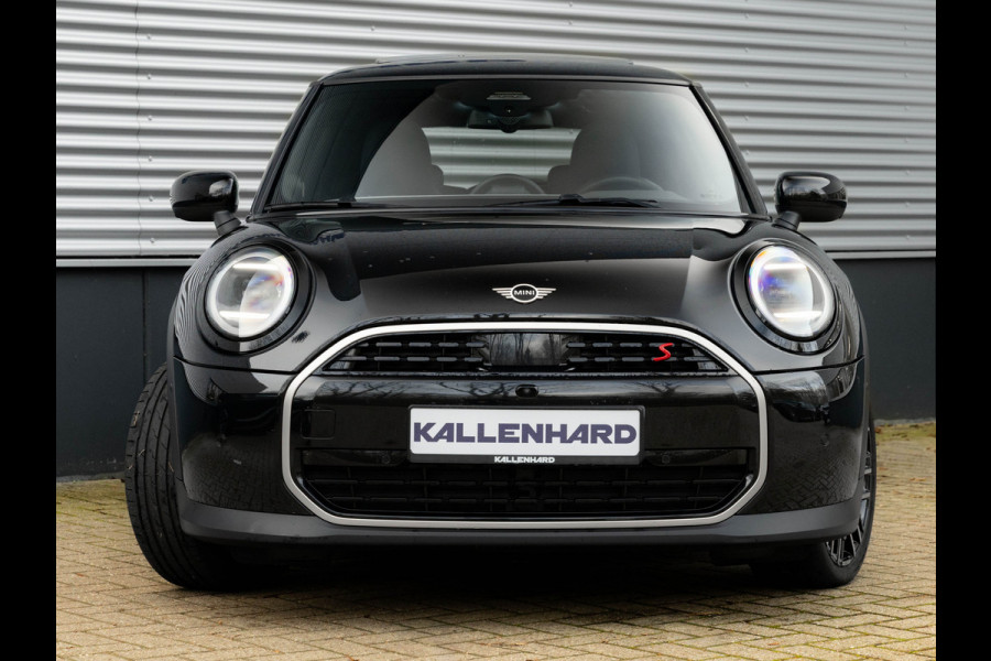 MINI Mini 2.0 Cooper S Favoured - XL - Pano - Memoryzetel - Driving + Parking Ass Plus