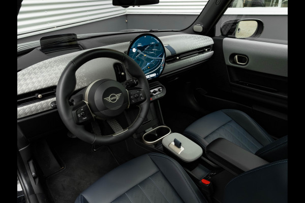 MINI Mini 2.0 Cooper S Favoured - XL - Pano - Memoryzetel - Driving + Parking Ass Plus