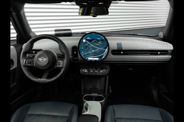 MINI Mini 2.0 Cooper S Favoured - XL - Pano - Memoryzetel - Driving + Parking Ass Plus