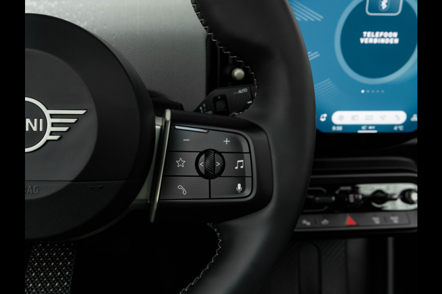 MINI Mini 2.0 Cooper S Favoured - XL - Pano - Memoryzetel - Driving + Parking Ass Plus