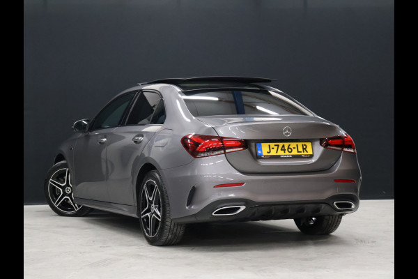Mercedes-Benz A-Klasse 250 e AMG Limited *WEEKAANBIEIDNG* [SCHUIFKANTELDAK, SFEERVERLICHTING, CAMERA, PDC V+A, MEMORY SEATS, APPLE CARPLAY, ANDROID AUTO, CRUISE CONTROL, STOELVERWARMING, NIEUWSTAAT]