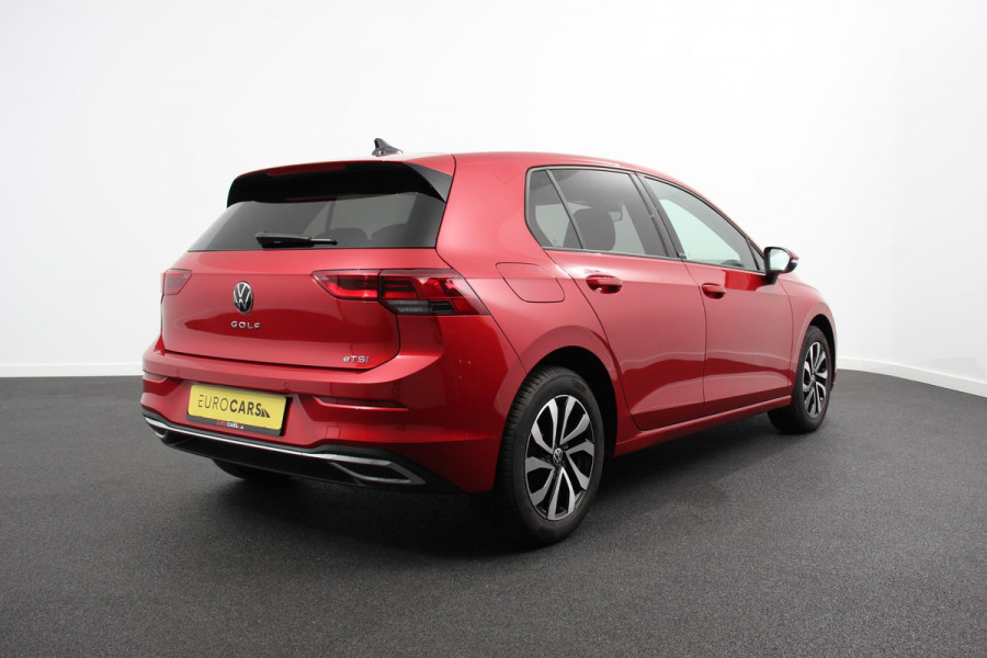Volkswagen Golf 1.0 eTSI 110pk DSG Active | Panorama dak | Navigatie | Climate Control | Camera | Adaptive Cruise Control | Virtual Cockpit | Stoelverwarming | Extra Getint Glas
