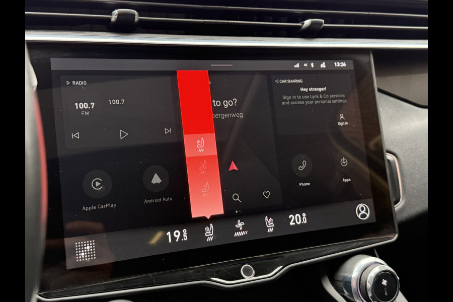Lynk & Co 1.5 01 | Panoramadak | Apple Carplay | 360 Camera | Stoelverwarming Infinity | ACC