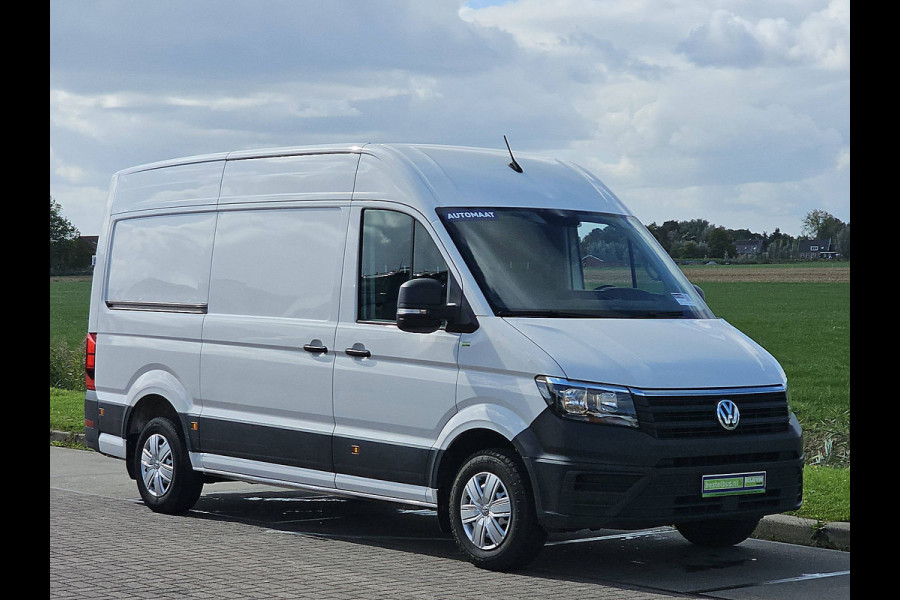 Volkswagen Crafter 35 2.0 TDI L3H3 140Pk Airco Automaat Trekhaak Camera Euro6 CarPlay!