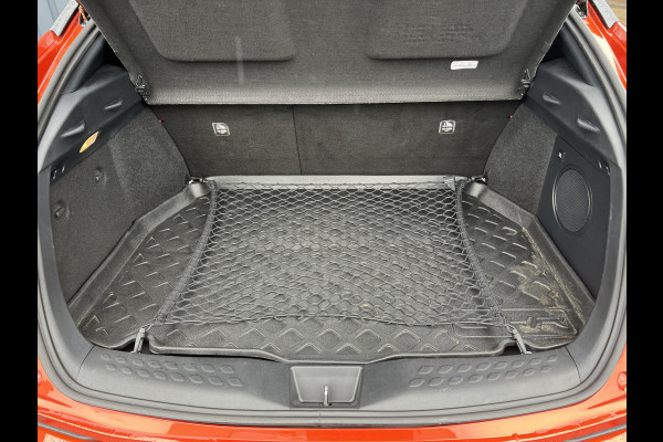 Toyota C-HR 2.0 Hybrid Launch Edition | Bi-Tone | Full Led | Leder | Stuur & Stoel verw. | Prijs Rijklaar!!