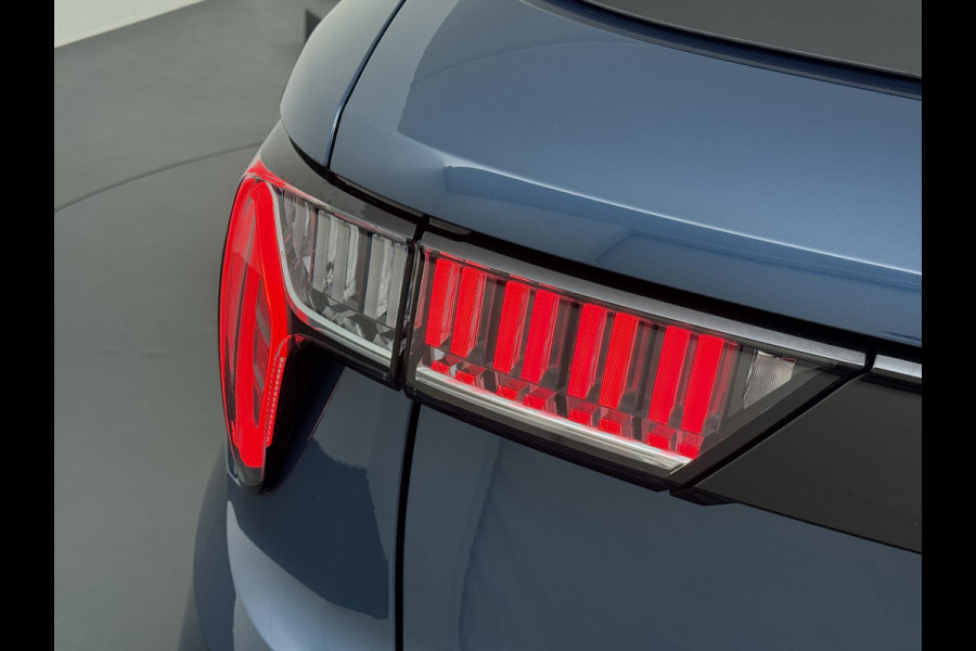 Lynk & Co 01 LYNK& CO 01 VAN: €30.900,- VOOR: €27.877,- UW EINDEJAARSVOORDEEL: €3.023,- | PHEV PLUG-IN HYBRIDE | COMPLETE AUTO / ZWARTE HEMEL | ELEKTRISCH PANORAMADAK | FULL OPTIONS | LYNK & CO GARANTIE T/M 4-2028 | RIJKLAAR GELEVERD | BTW VERREKENBAAR |