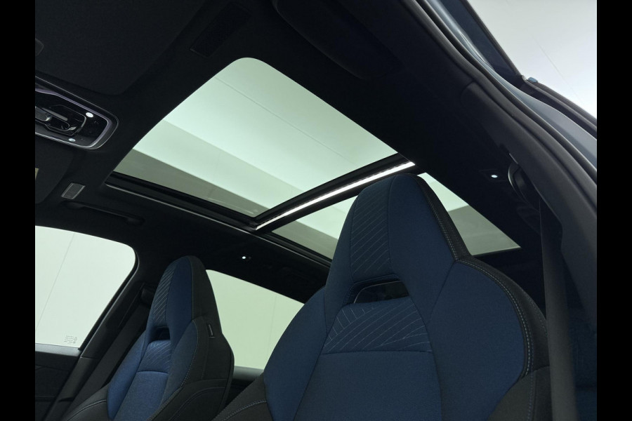 Lynk & Co 01 LYNK& CO 01 VAN: €30.900,- VOOR: €27.877,- UW EINDEJAARSVOORDEEL: €3.023,- | PHEV PLUG-IN HYBRIDE | COMPLETE AUTO / ZWARTE HEMEL | ELEKTRISCH PANORAMADAK | FULL OPTIONS | LYNK & CO GARANTIE T/M 4-2028 | RIJKLAAR GELEVERD | BTW VERREKENBAAR |