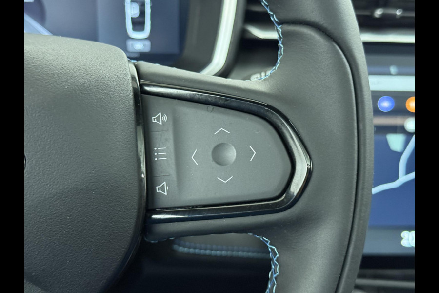 Lynk & Co 01 LYNK& CO 01 VAN: €30.900,- VOOR: €27.877,- UW EINDEJAARSVOORDEEL: €3.023,- | PHEV PLUG-IN HYBRIDE | COMPLETE AUTO / ZWARTE HEMEL | ELEKTRISCH PANORAMADAK | FULL OPTIONS | LYNK & CO GARANTIE T/M 4-2028 | RIJKLAAR GELEVERD | BTW VERREKENBAAR |