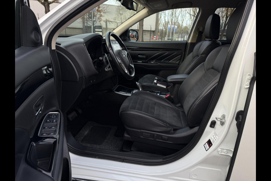 Mitsubishi Outlander 2.4 PHEV HYBRIDE 2020 230PK INTENSE+ SPORT ALCANTARA LEDER