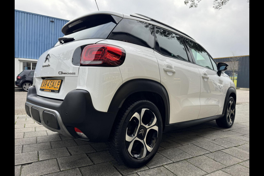 Citroën C3 Aircross 1.2 PureTech S&S Shine Navigatie I Airco I Sport velgen I LED I PDC / Achteruitrij camera I Dealer onderhouden