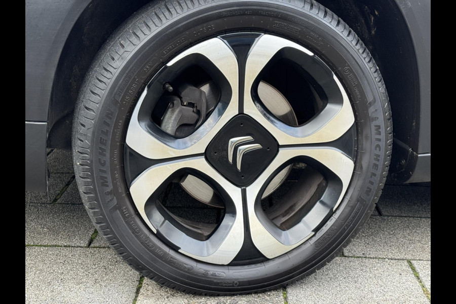 Citroën C3 Aircross 1.2 PureTech S&S Shine Navigatie I Airco I Sport velgen I LED I PDC / Achteruitrij camera I Dealer onderhouden