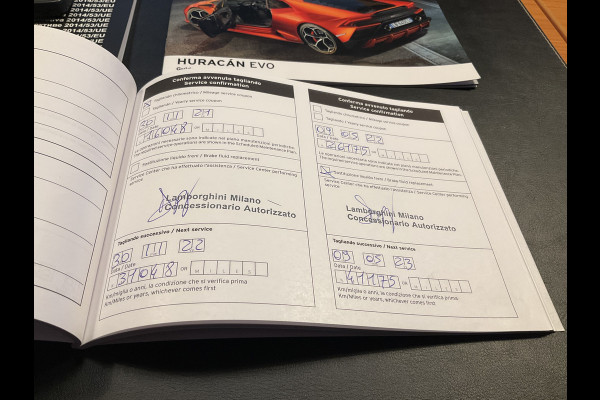 Lamborghini Huracan 5.2 EVO V10 640 CV AWD 4 Wheel steering Ceramic Dealer serviced